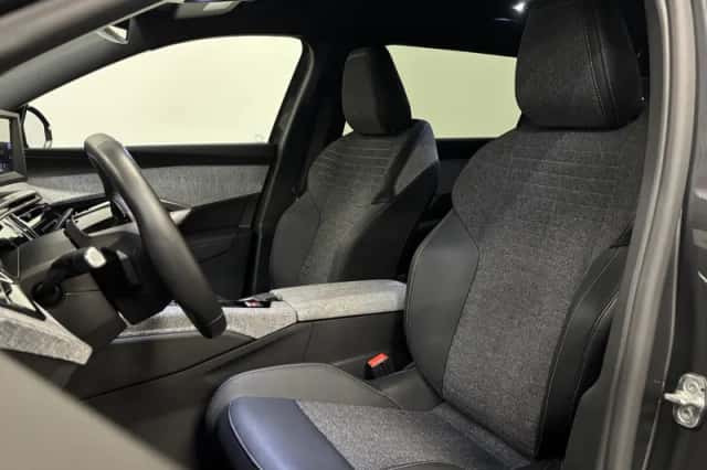 Peugeot 5008 (2025) thumbnail 3
