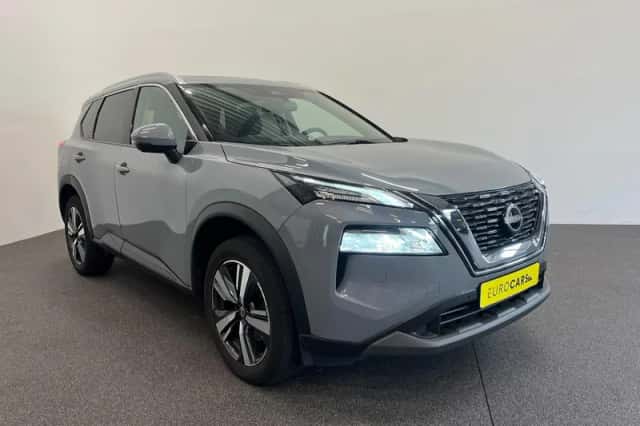 Nissan X-Trail (2023) thumbnail 3