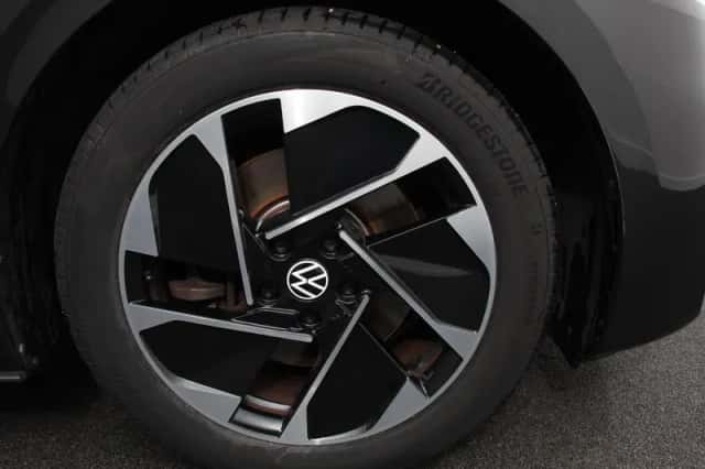 Volkswagen ID.3 (2022) thumbnail 3