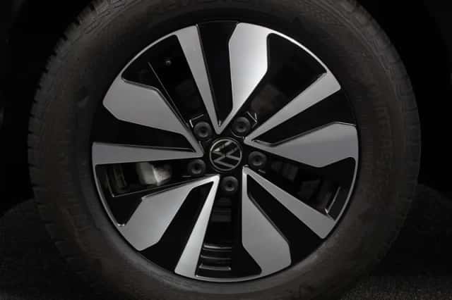 Volkswagen Polo (2024) thumbnail 2
