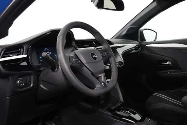 Opel Corsa (2024) thumbnail 2