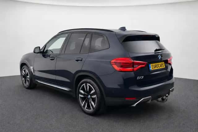 BMW iX3 (2022) thumbnail 6