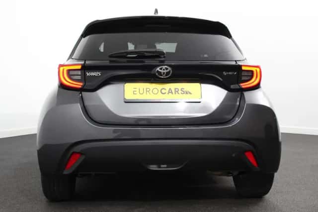 Toyota Yaris (2025) thumbnail 5