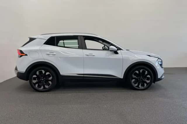 Kia Sportage (2022) thumbnail 4