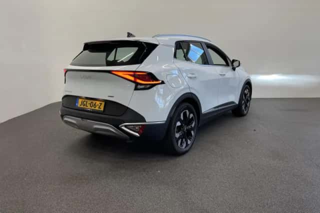 Kia Sportage (2022) thumbnail 5