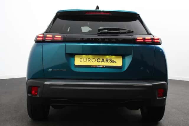 Peugeot e-2008 (2025) thumbnail 2