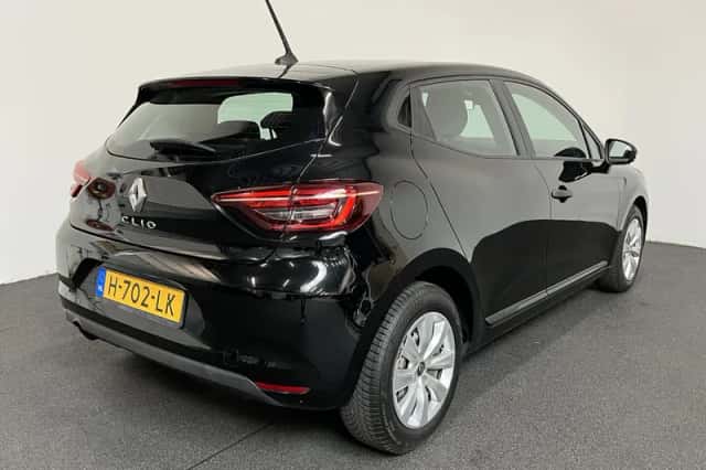 Renault Clio (2020) thumbnail 3