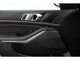 BMW X5 (2021) thumbnail 15