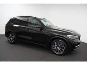 BMW X5 (2021) thumbnail 30