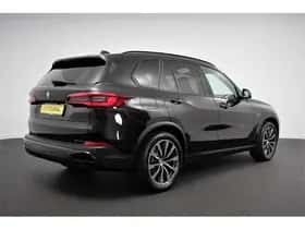 BMW X5 (2021) thumbnail 6