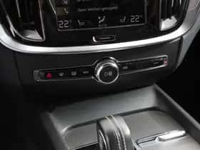 Volvo V60 (2022) thumbnail 12