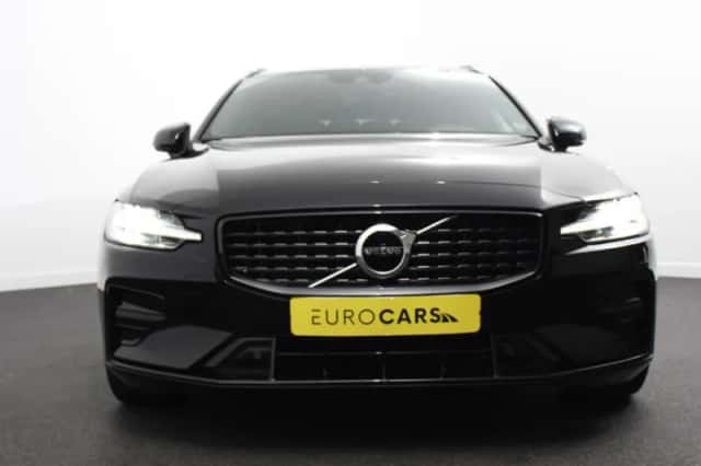 Volvo V60 (2022) thumbnail 4