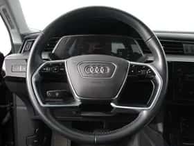 Audi e-tron (2020) thumbnail 15