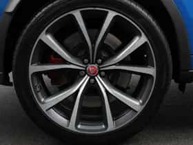 Jaguar F-Pace (2019) thumbnail 2