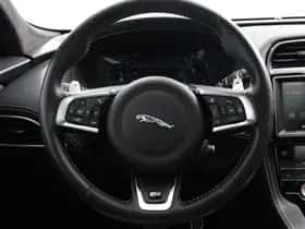Jaguar F-Pace (2019) thumbnail 19