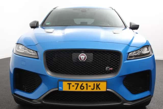 Jaguar F-Pace (2019) thumbnail 4
