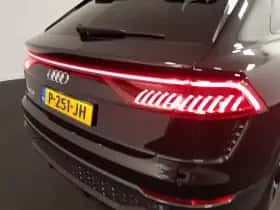 Audi RSQ8 (2021) thumbnail 34