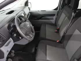 Opel Vivaro (2022) thumbnail 25