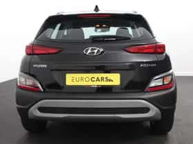 Hyundai Kona (2023) thumbnail 6