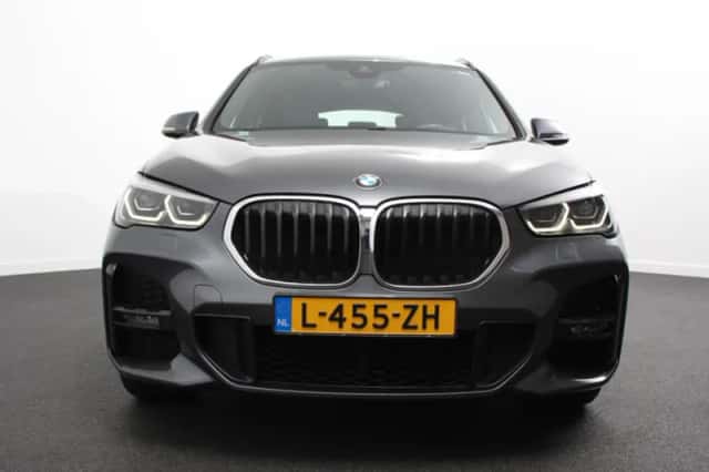 BMW X1 (2020) thumbnail 4