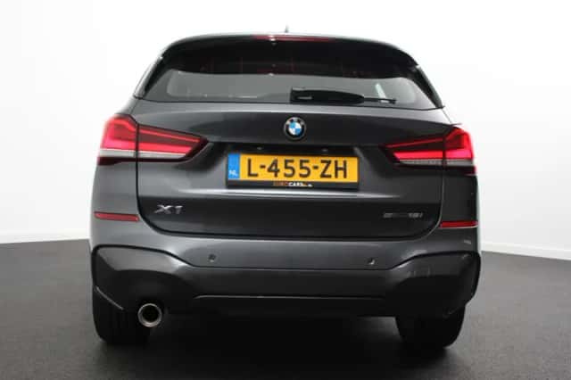 BMW X1 (2020) thumbnail 5
