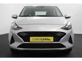 Hyundai i10 (2024) thumbnail 2
