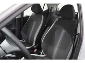 Hyundai i10 (2024) thumbnail 9