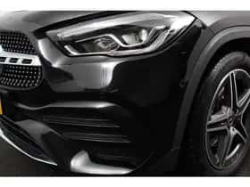 Mercedes-Benz GLA thumbnail 24