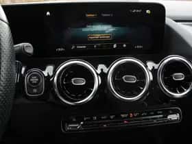 Mercedes-Benz GLA thumbnail 26