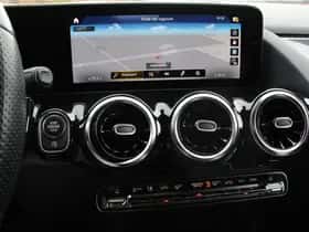 Mercedes-Benz GLA thumbnail 27