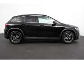 Mercedes-Benz GLA thumbnail 9