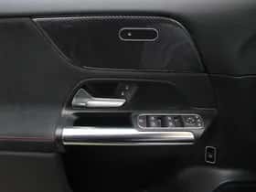 Mercedes-Benz GLA thumbnail 10