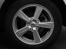 Volvo V40 (2018) thumbnail 4