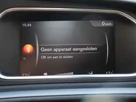 Volvo V40 (2018) thumbnail 33