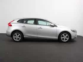 Volvo V40 (2018) thumbnail 9