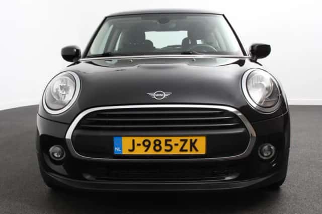 MINI One (2019) thumbnail 5
