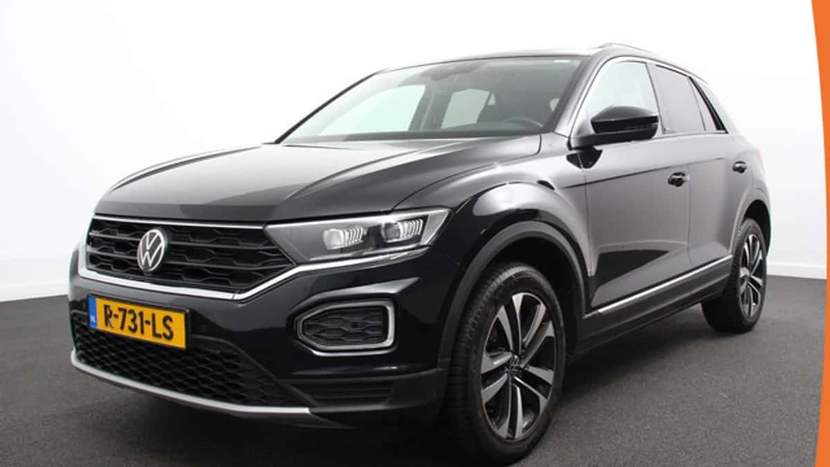 Volkswagen T-Roc (2021) — foto 1