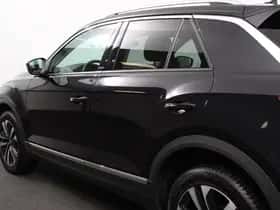 Volkswagen T-Roc (2021) thumbnail 29