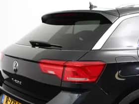 Volkswagen T-Roc (2021) thumbnail 30