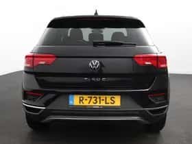 Volkswagen T-Roc (2021) thumbnail 6