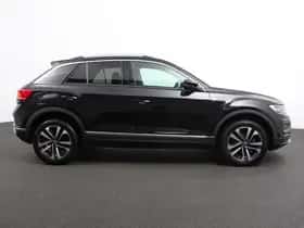 Volkswagen T-Roc (2021) thumbnail 9