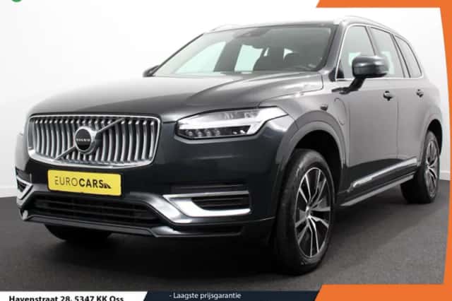 Volvo XC90 (2021) thumbnail 1