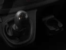 Opel Vivaro (2019) thumbnail 18