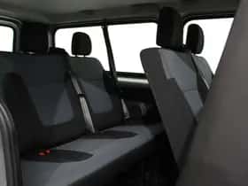 Opel Vivaro (2019) thumbnail 24