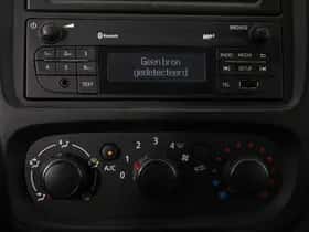 Opel Vivaro (2019) thumbnail 33
