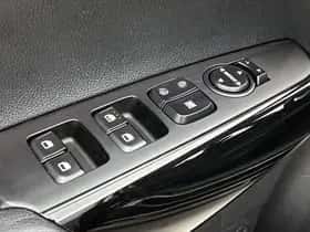 Kia Picanto (2023) thumbnail 11