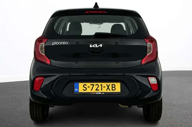Kia Picanto (2023) thumbnail 6
