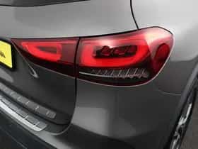 Mercedes-Benz GLA (2021) thumbnail 25