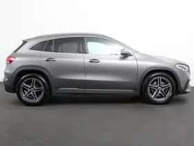 Mercedes-Benz GLA (2021) thumbnail 9