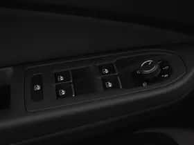 Volkswagen Golf (2022) thumbnail 11